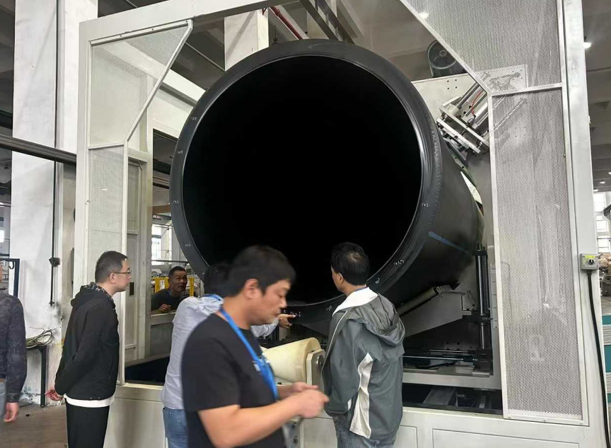 Труби HDPE більшого діаметру та проблеми з охолодженням